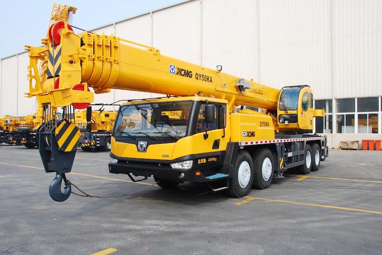 XCMG Official 50 ton crane truck QY50KA with boom for sale in kuwait